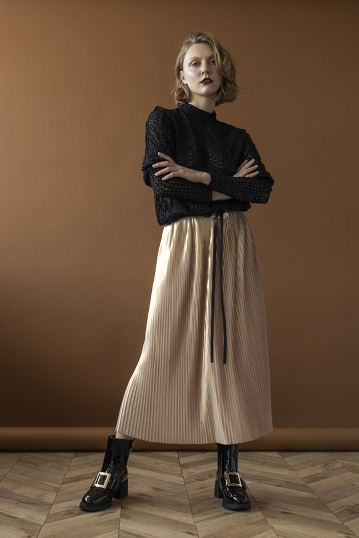 Picture of MIDI PLEATED SKIRT (2)