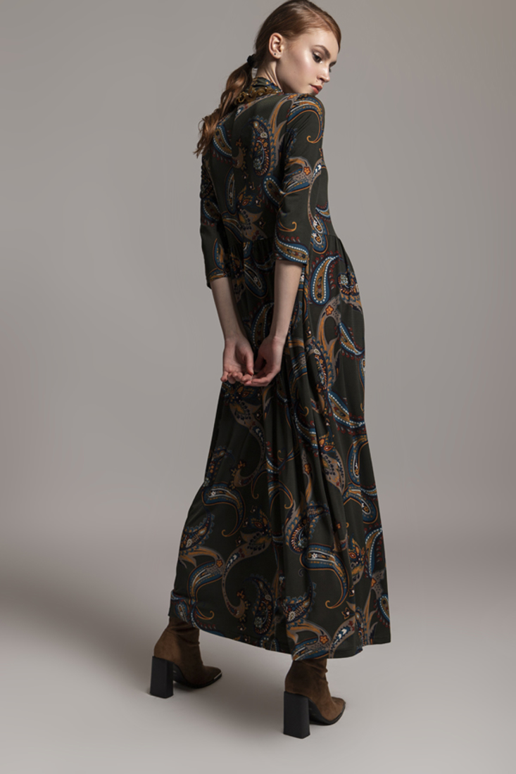 Picture of LONG PRINTED DRESS WITH HIGH COLLAR