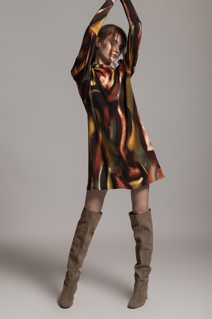 Picture of PRINTED DRESS WITH PUFF SLEEVES