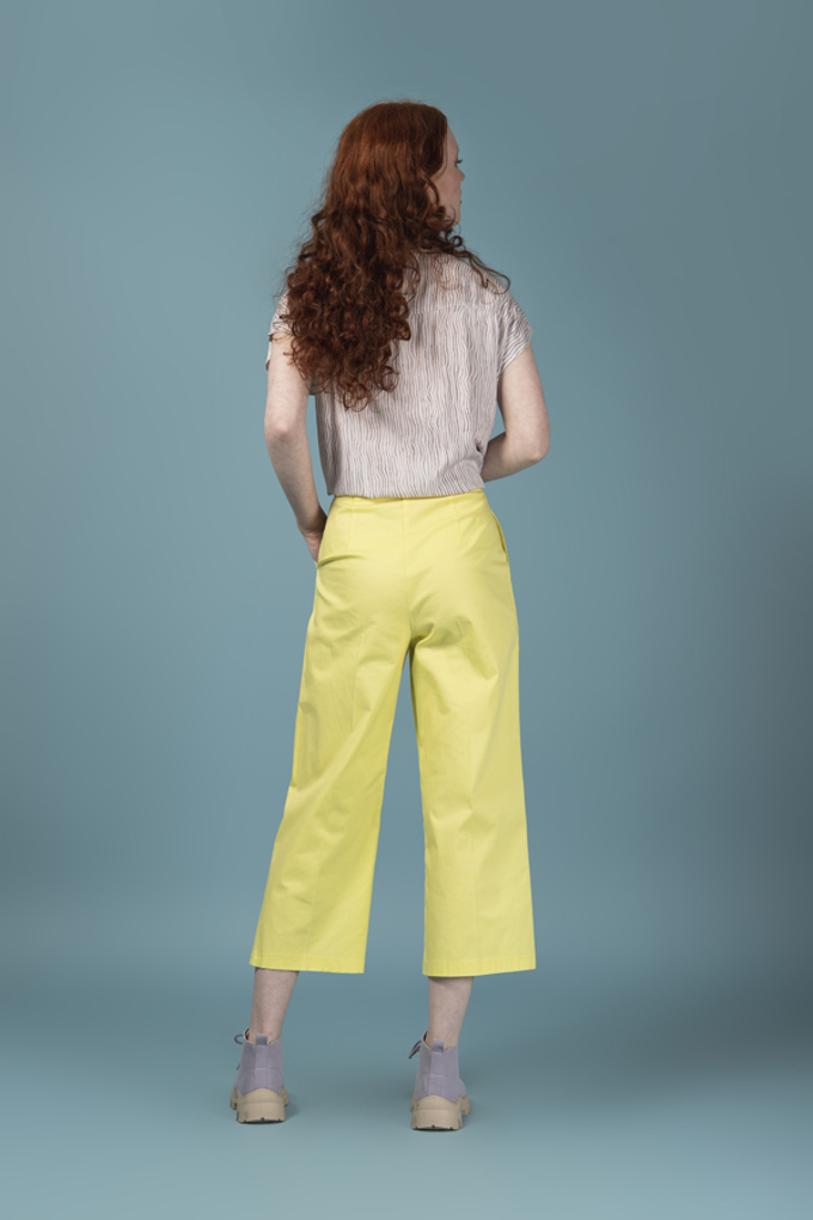 Picture of CROPPED PANTS