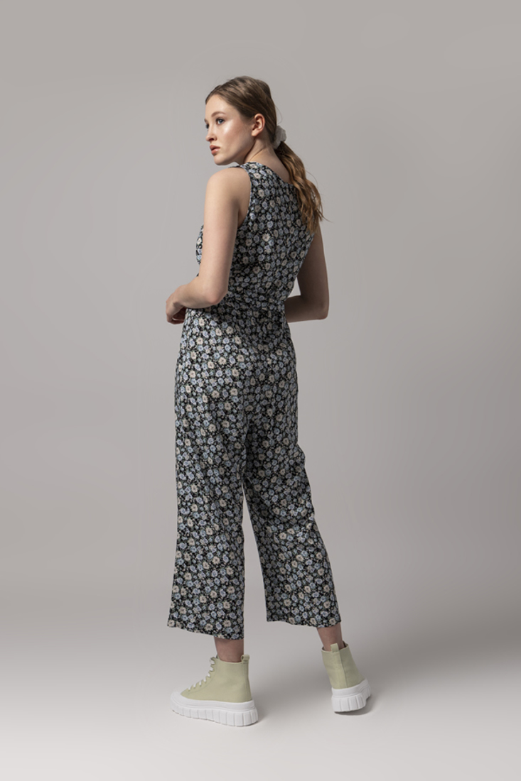 Picture of SLEEVELESS PRINTED JUMPSUIT