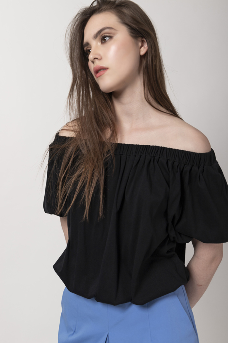 Picture of OFF SHOULDER TOP (2)