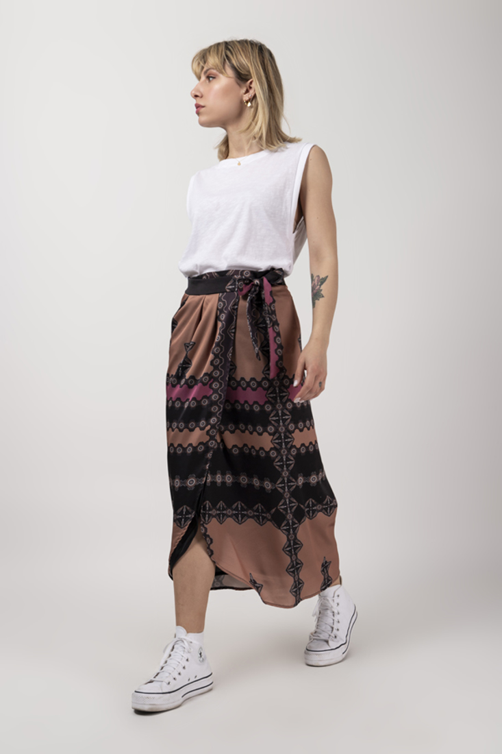Picture of MIDI  WRAP SKIRT