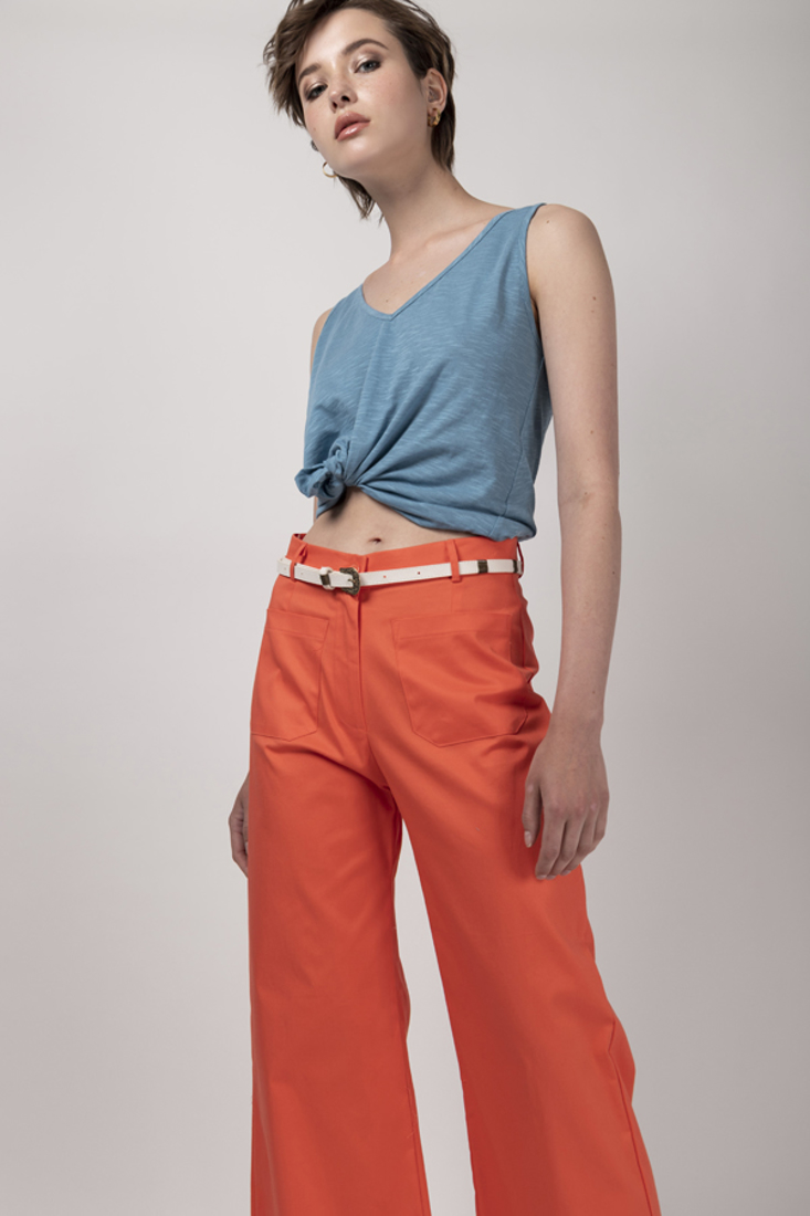 Picture of SLEEVELESS BASIC TOP (2)
