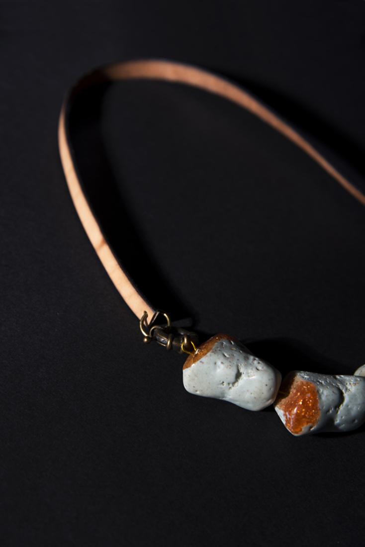 Picture of NECKLACE WITH LEATHER AND STONES