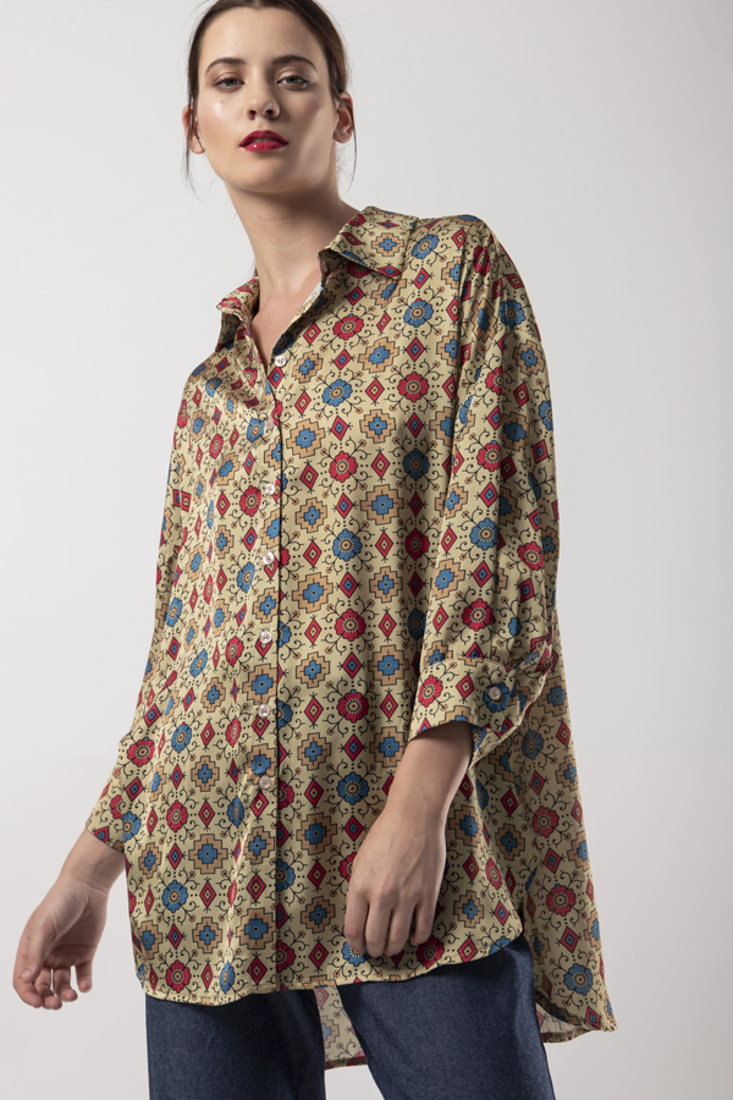 Picture of OVERSIZED PRINTED SATIN SHIRT (2)