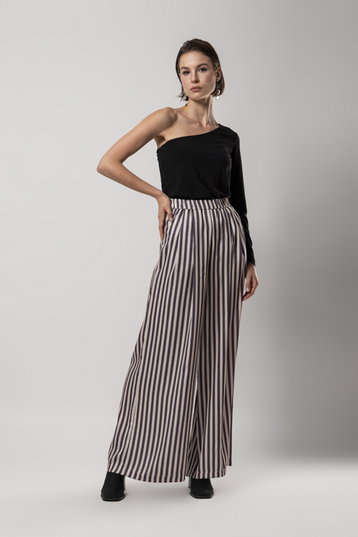 Picture of HIGH WAISTED SILKY WIDE LEG TROUSERS