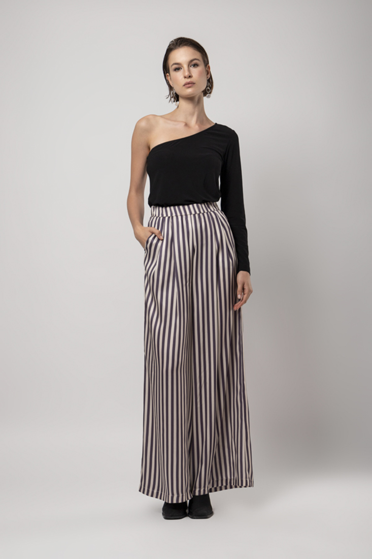 Picture of HIGH WAISTED SILKY WIDE LEG TROUSERS