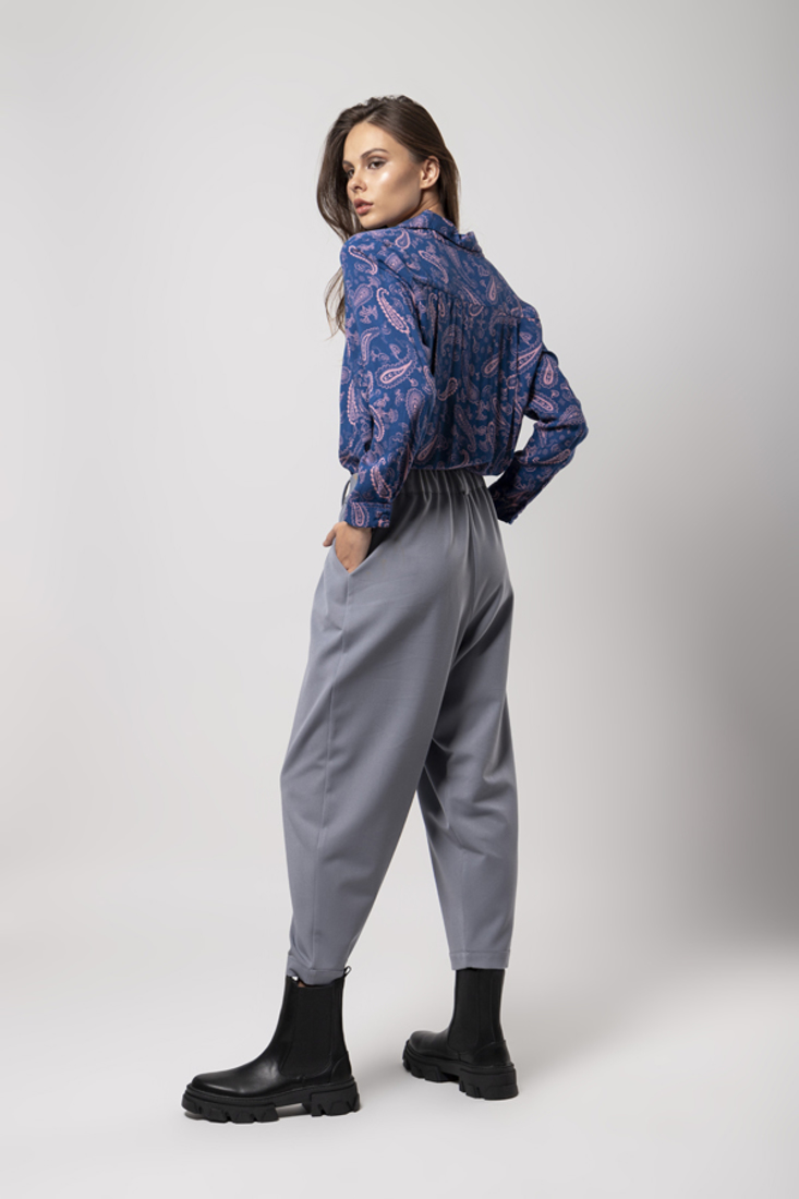 Picture of LOOSE FIT TROUSERS WITH HIDDEN PLEATS