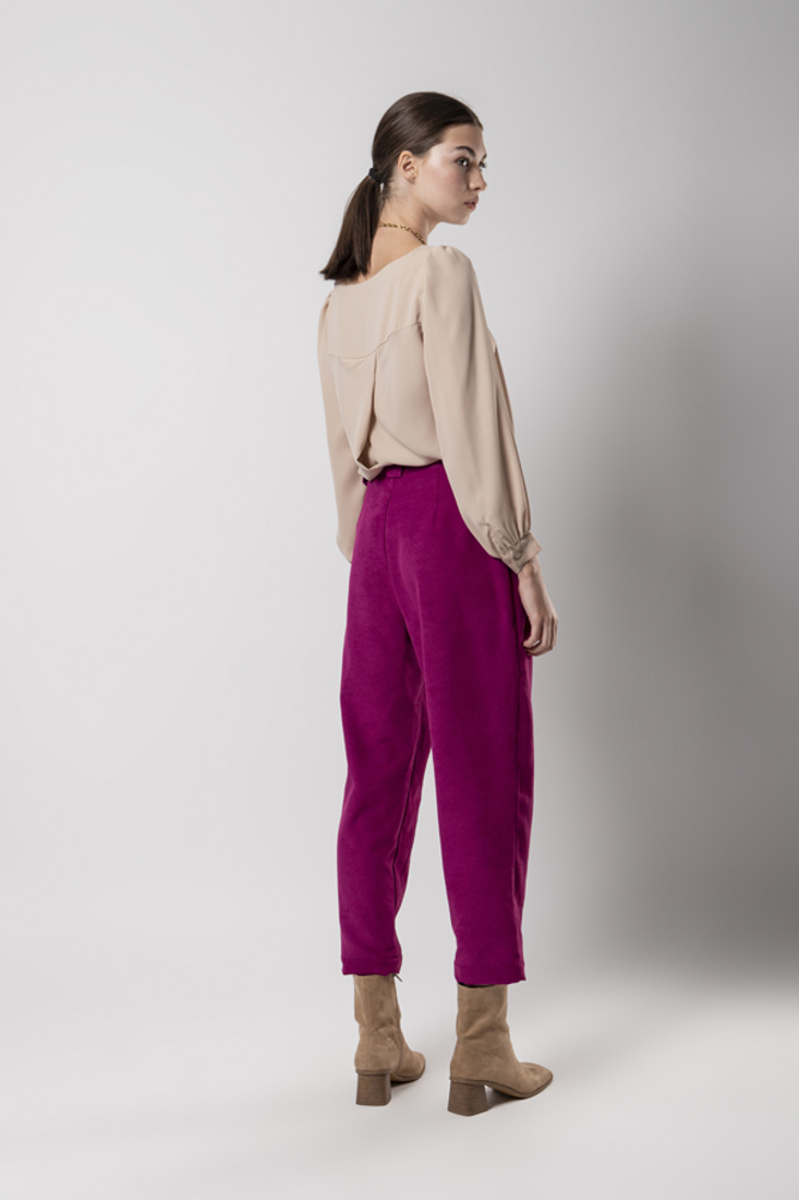 Picture of TROUSERS WITH HIDDEN PLEAT