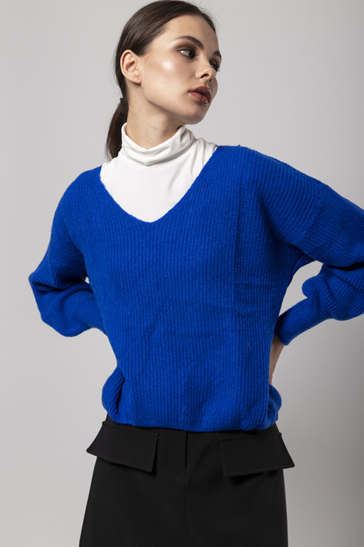Picture of KNIT TOP WITH V NECK