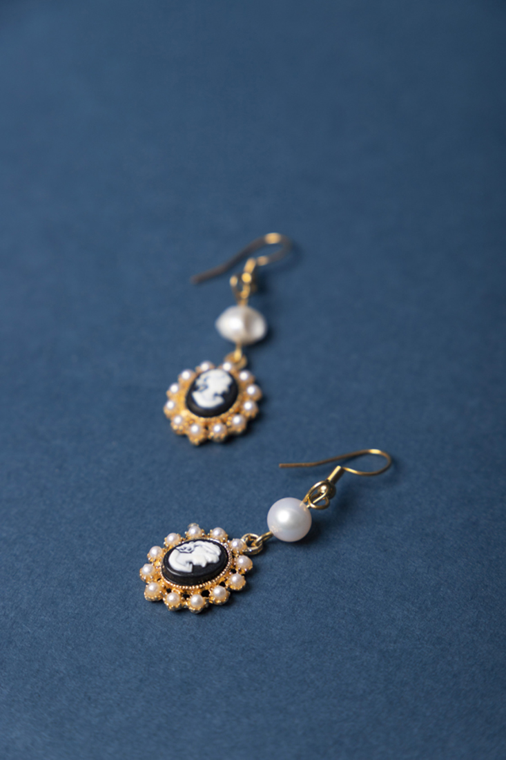 Picture of EARRINGS CAMEO (2)