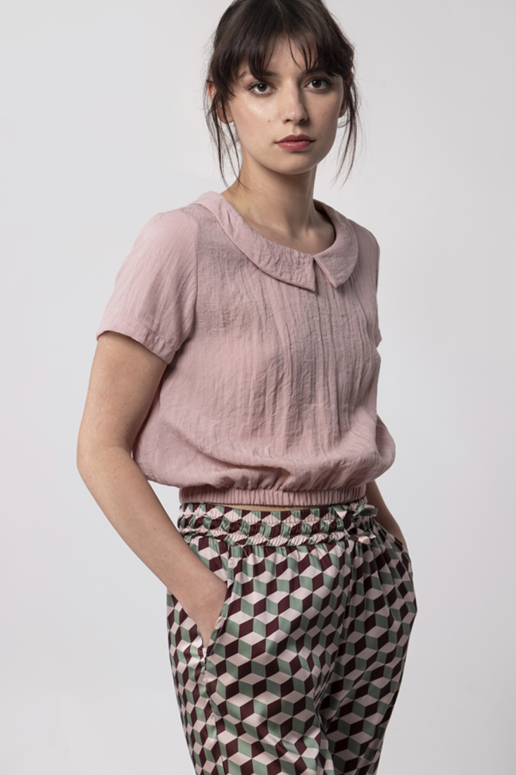 Picture of CROP TOP WITH ROUND COLLAR