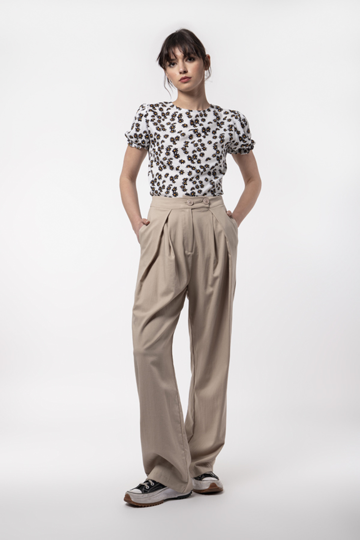Picture of MASCULINE TROUSERS WITH PLEATS