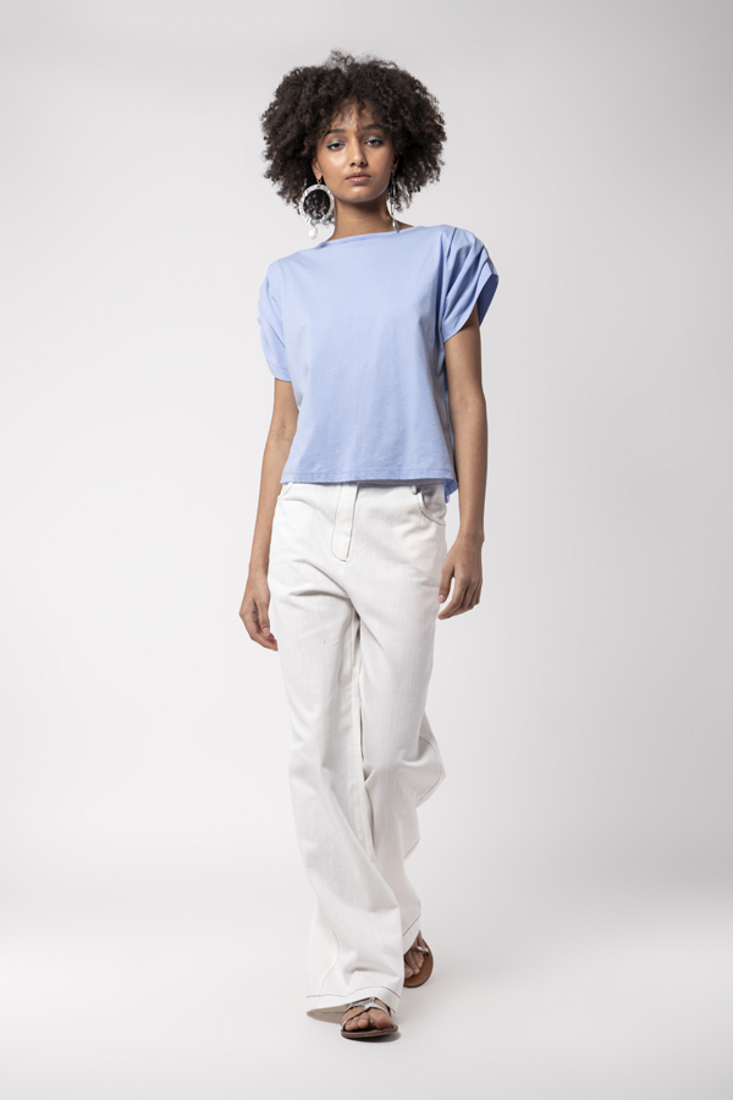 Picture of TOP BASIC WITH PLEATTED SLEEVES