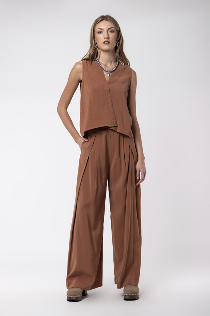 Picture of TROUSERS WITH PLEAT (2)