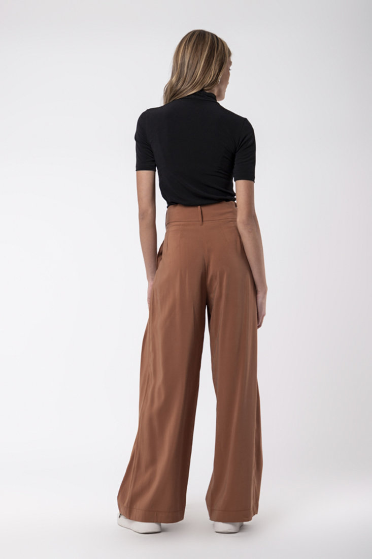 Picture of TROUSERS WITH PLEAT