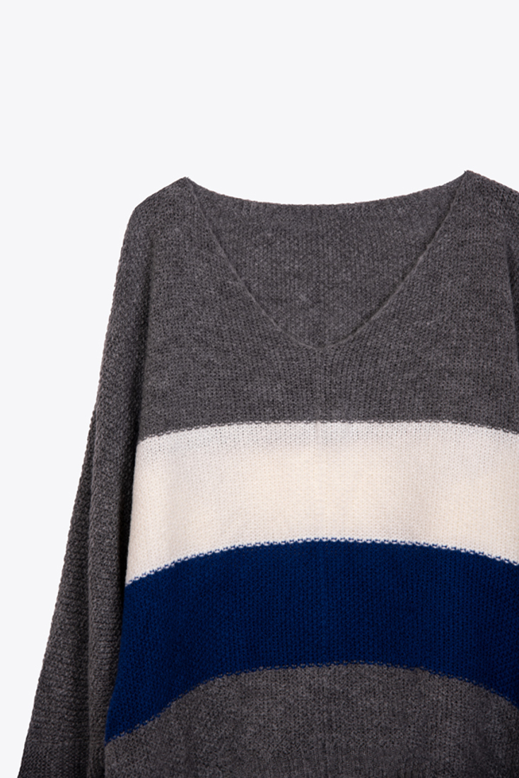 Picture of STRIPED KNIT SWEATER (2)